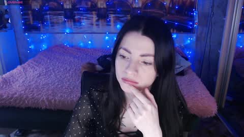 Elise online show from 12-28-24, 04:30