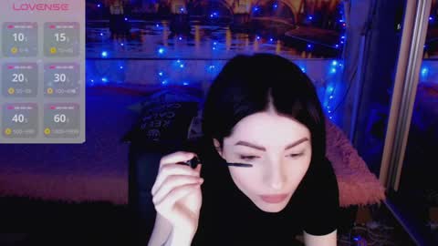 Elise online show from 01-25-25, 02:58