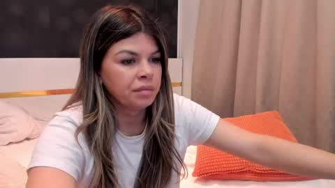 Elly online show from 03-07-26, 08:50