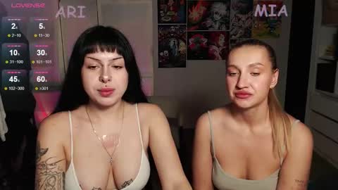 Ari online show from 10-04-25, 02:04