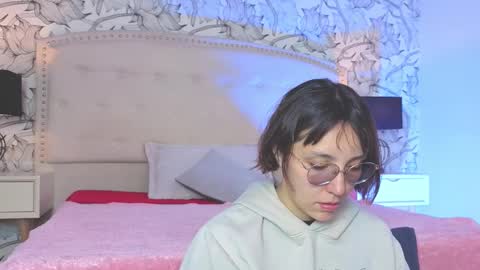 Eliza online show from 03-22-26, 07:28