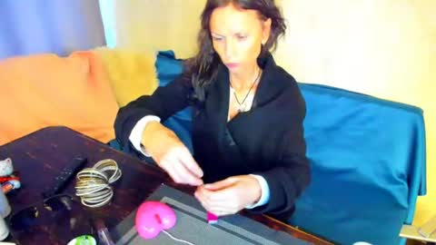 Elizabethangel online show from 06-24-26, 01:37
