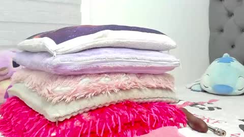 ELIZA online show from 05-27-26, 03:36