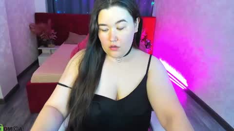 Snapshot of elizabeth_lia chatting on 06-30-26, 09:21 Elizabeth Wed Thurs Frid Sat Sun 10 AM 13 PM online show from 06-30-26, 09:21