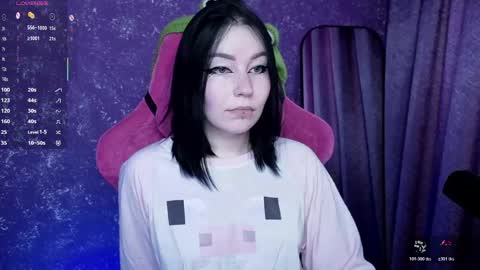 Snapshot of elizabethflowerr chatting on 06-05-26, 05:25 Eli online show from 06-05-26, 05:25