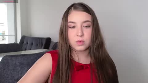 instgram aly leiv17 ---- Im model-independent online show from 03-24-26, 07:19