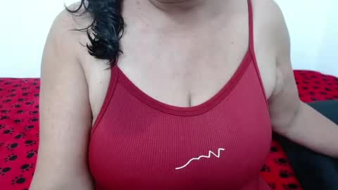 ElizabethMiler online show from 07-04-26, 03:02