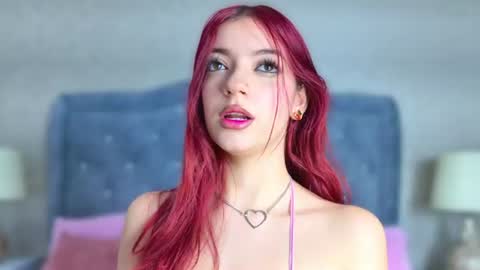 Snapshot of elizabetthkitty chatting on 07-16-26, 12:00 Elizabet online show from 07-16-26, 12:00