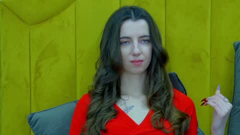 Snapshot of elizabetwilsoon chatting on 01-28-25, 07:00 Elizabet online show from 01-28-25, 07:00