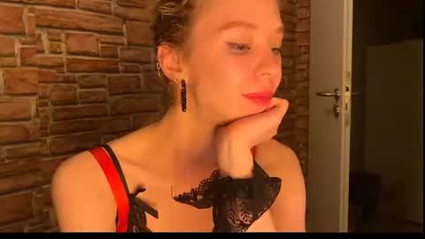 Eliza online show from 07-05-26, 10:06