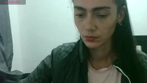 elizka 00 online show from 05-05-26, 05:48