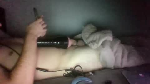 Snapshot of elky86 chatting on 11-25-25, 07:58 elky86 online show from 11-25-25, 07:58