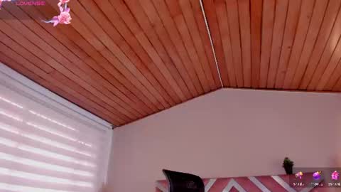 Ella Olmos  online show from 06-09-26, 02:06