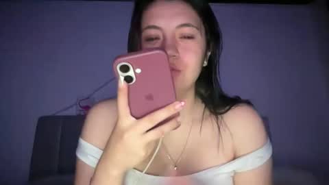 Ella  online show from 05-29-26, 06:22