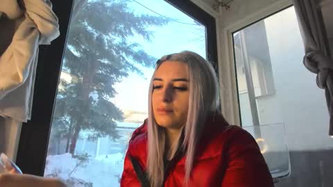 ella_vee online show from 02-19-26, 07:15