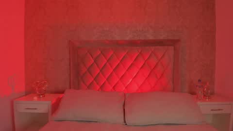 Snapshot of ellaamuller chatting on 12-30-24, 05:37 Ellaa Muller online show from 12-30-24, 05:37