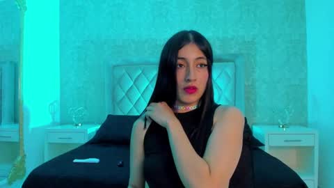 Snapshot of ellaamuller chatting on 02-02-25, 05:21 Ellaa Muller online show from 02-02-25, 05:21