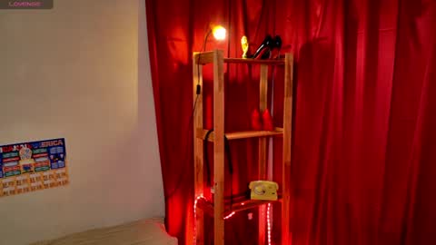 Snapshot of ellacanny chatting on 07-19-26, 05:44 ellacanny online show from 07-19-26, 05:44