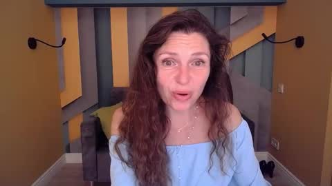 EllaLongs online show from 05-26-26, 11:28