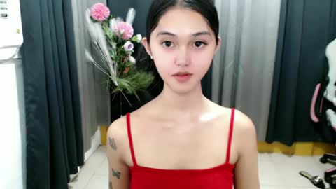 Snapshot of ellamiller69 chatting on 06-14-26, 02:41 ELLA online show from 06-14-26, 02:41