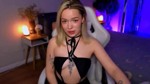 Ella online show from 01-17-26, 06:07