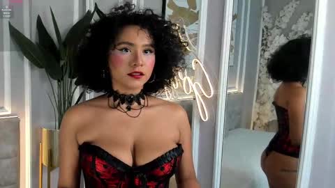 princess online show from 10-05-25, 07:01
