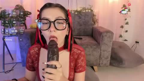 Snapshot of elliedream_ chatting on 07-21-26, 03:25 elliedream_ online show from 07-21-26, 03:25