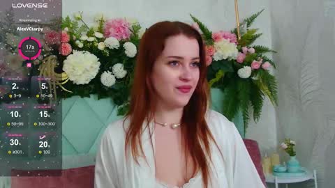 EllieLarson online show from 10-06-25, 05:10