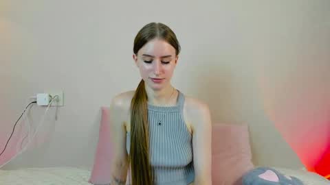 Snapshot of ellierough chatting on 05-04-26, 05:42 ellierough online show from 05-04-26, 05:42
