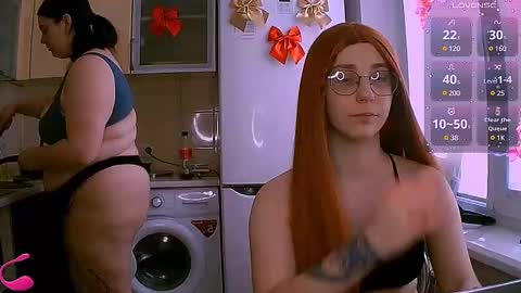 Snapshot of ellies_8 chatting on 02-03-25, 09:52 Ellie online show from 02-03-25, 09:52