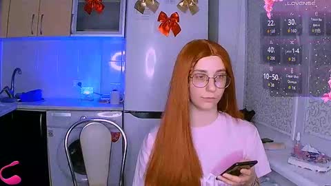 Snapshot of ellies_8 chatting on 02-04-25, 05:12 Ellie online show from 02-04-25, 05:12