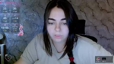 Snapshot of ellies_8 chatting on 09-17-25, 04:47 Ellie online show from 09-17-25, 04:47