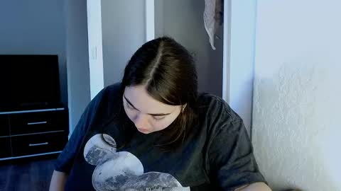 Ellie online show from 05-14-26, 06:20