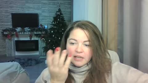 Snapshot of ellimol chatting on 01-18-25, 05:15 EliMoL online show from 01-18-25, 05:15