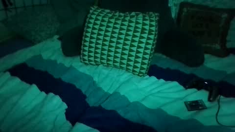 Elliohh online show from 05-04-26, 05:14