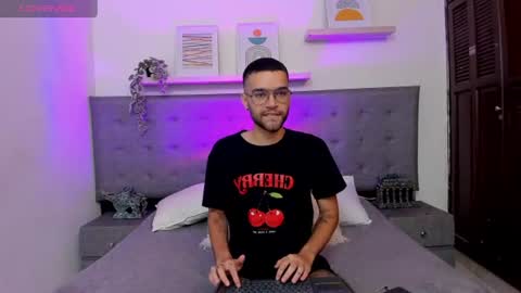 ELLIOT  online show from 06-22-26, 04:48