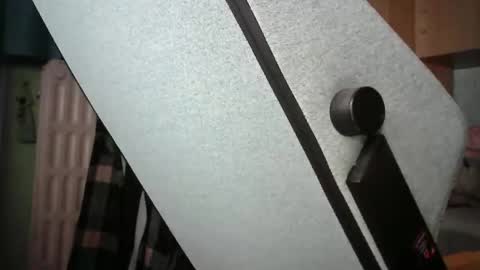 Snapshot of elliphas47 chatting on 03-29-26, 06:30 elliphas47 online show from 03-29-26, 06:30