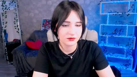 Snapshot of ellisjoy chatting on 02-08-26, 03:48 Ellis online show from 02-08-26, 03:48