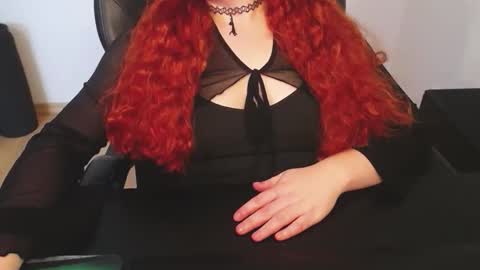 Elly online show from 04-08-26, 07:19