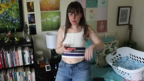 Elly Naomi online show from 04-03-26, 04:49