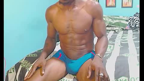 Snapshot of elmiltonnjakee chatting on 02-17-26, 06:14 elmiltonnjakee online show from 02-17-26, 06:14