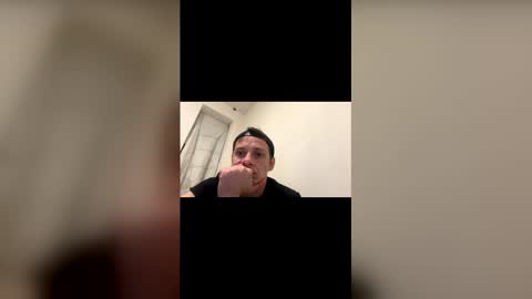 Snapshot of elpatriko9229 chatting on 02-12-26, 12:16 ElPatriko9229 online show from 02-12-26, 12:16