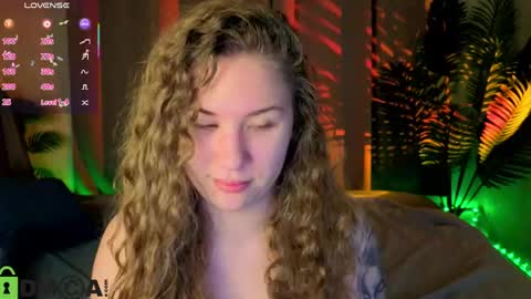 Elsie online show from 05-29-26, 01:14