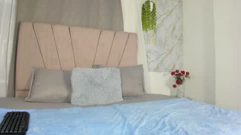 Ely online show from 03-17-26, 01:32