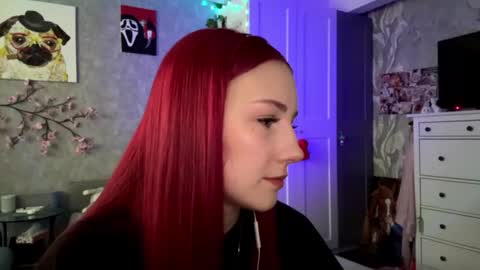 Elya online show from 06-18-26, 09:09