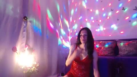 Snapshot of elysasun chatting on 06-16-26, 05:48 Elisa online show from 06-16-26, 05:48