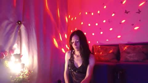 Snapshot of elysasun chatting on 07-06-26, 06:10 Elisa online show from 07-06-26, 06:10