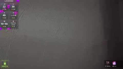 Snapshot of em1l1a chatting on 11-06-25, 02:07 Em1l1a online show from 11-06-25, 02:07