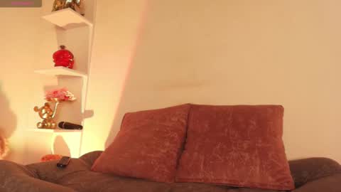 ema_parkerr online show from 03-08-26, 02:04