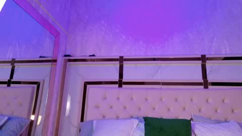 emaa2_sm online show from 05-18-26, 03:02